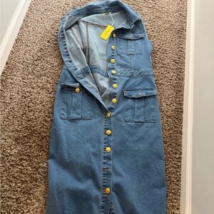 Daisy Blue Denim Button-Front Maxi Dress with Yellow Buttons